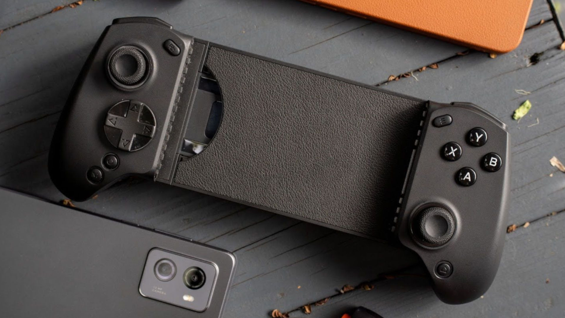 This new one-size-fits-all Switch and phone controller is coming very soon